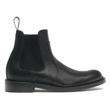 Mohawk II R Chelsea Boot in Black Pull Up Leather